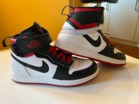 Nike Air Jordan 1 Hi FlyEase Schuhe Gr. 40 Jungs wie Neu Brandenburg - Luckenwalde Vorschau