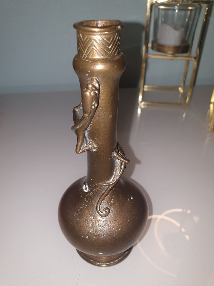 Dachbodenfund Vase Deko Metall Höhe 16 cm in Leipzig