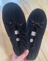 NEU Ballerina Hausschuhe Damen Mädchen Samt schwarz 38/39 Thüringen - Zeulenroda Vorschau