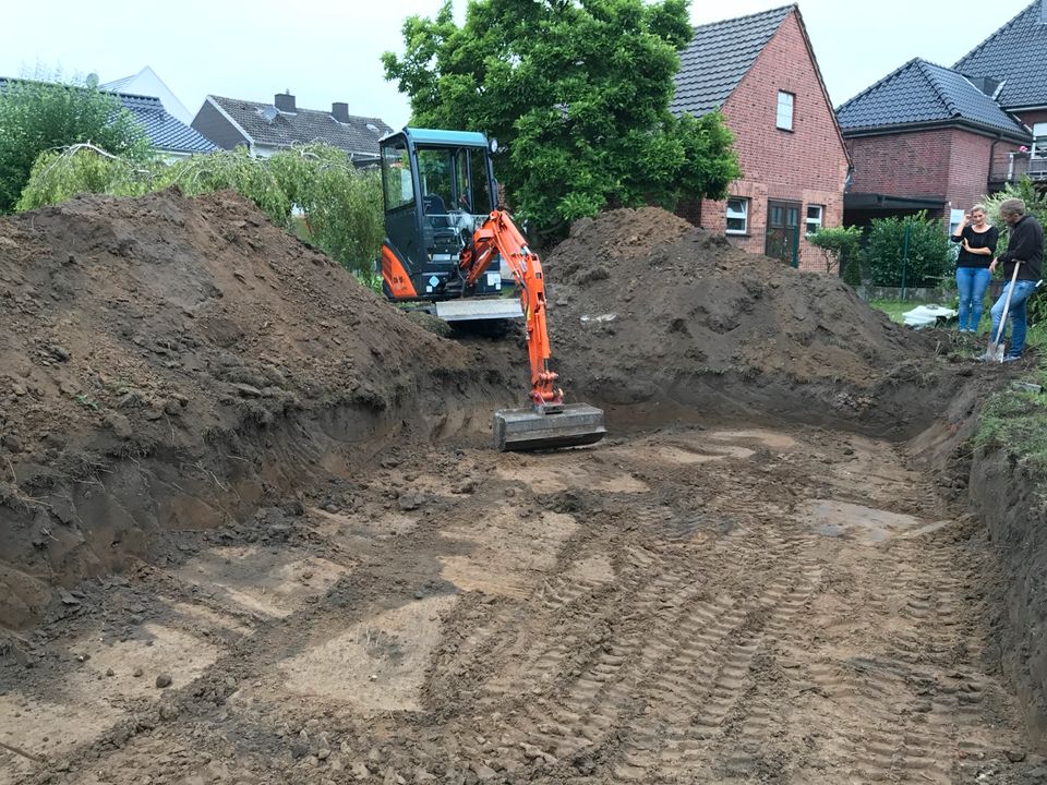 Baggerarbeiten Bauschutt Brechen Abriss, Pool Baggern in Rietberg