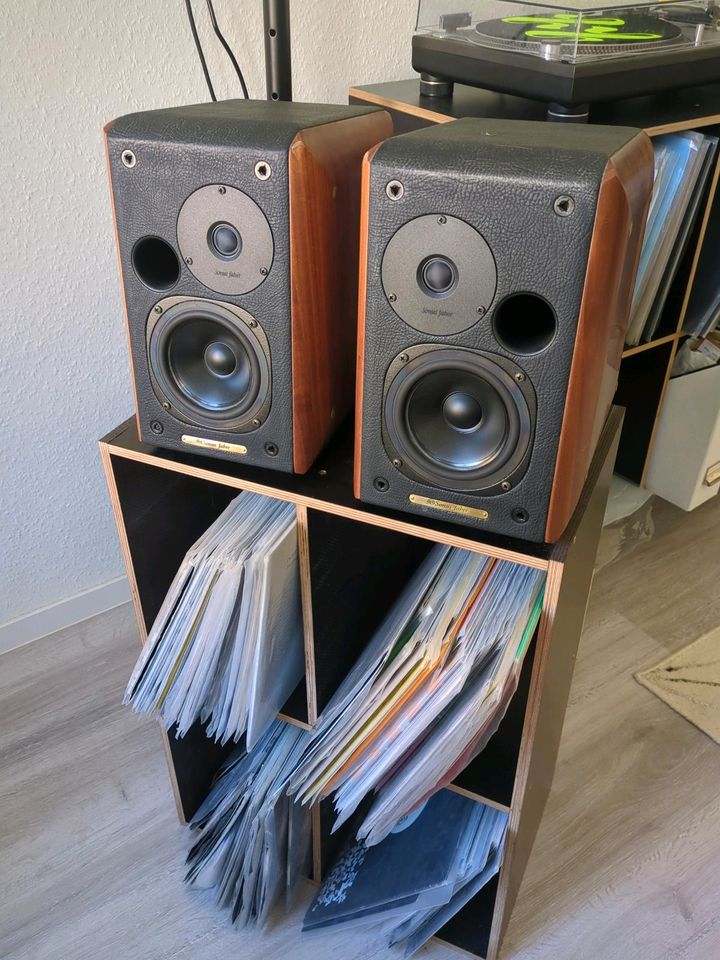 Sonus Faber Concertino passive HiFi Lautsprecher Walnuss in Leipzig