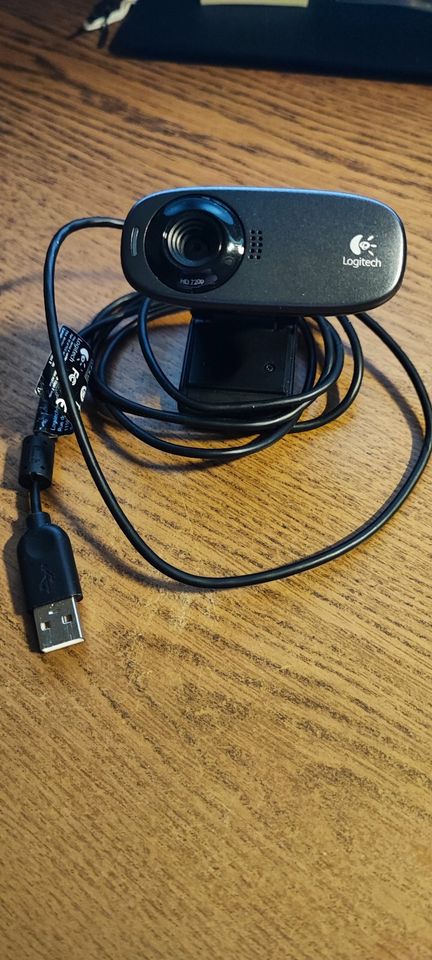 Logitech HD Webcam 720p Schwarz USB Videokamera in Suhl