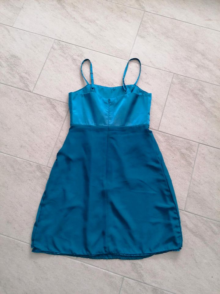 Kleid blau 38 Sommerkleid Kleid für Feier Abschlussballkleid in Lohmar