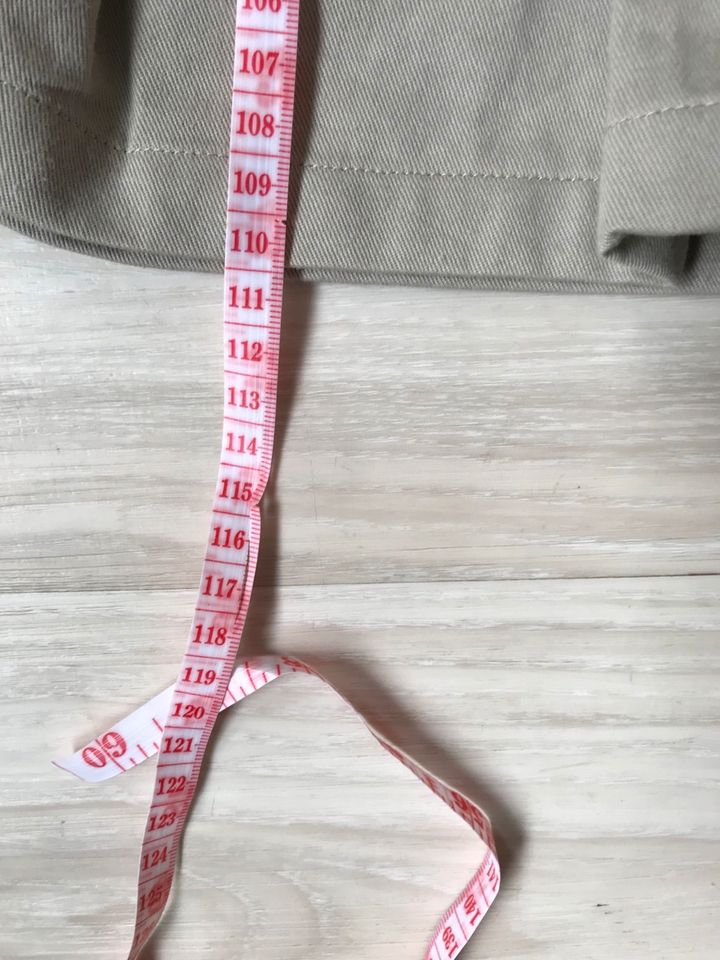 Dolce & Gabbana Cargo Hose 42 38 M wie neu beige and und D&G in Köln