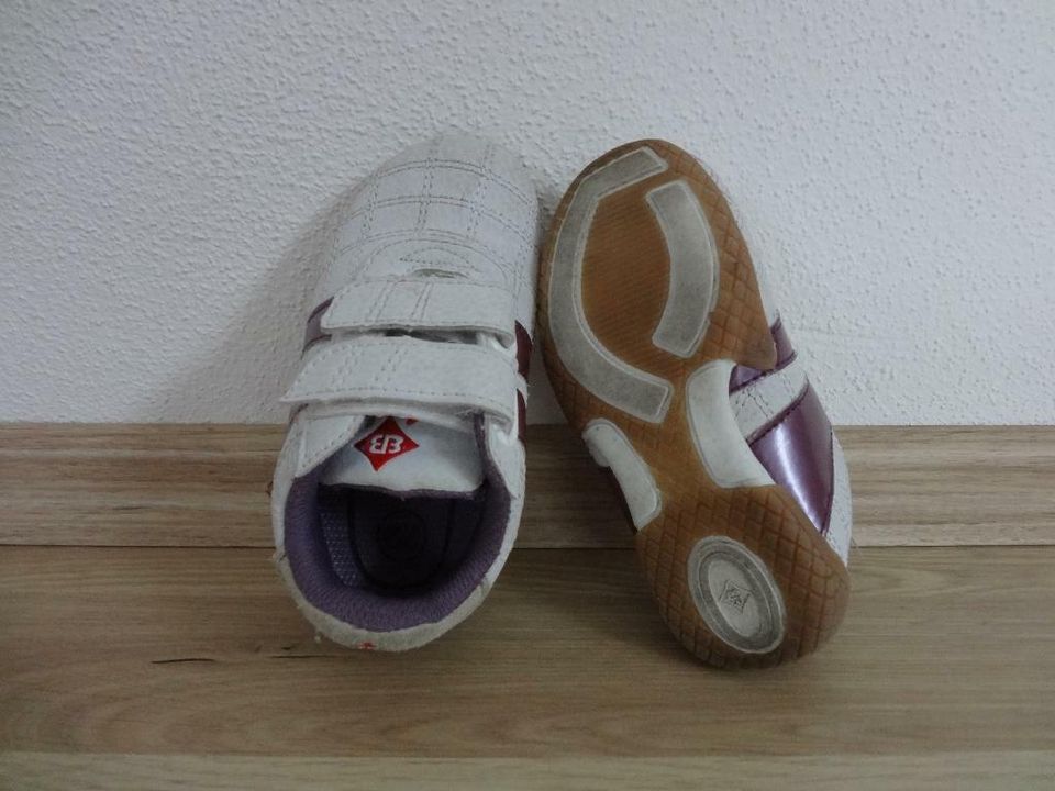 Outdoor Sneakers Übergangsschuhe Halbschuhe, Gr. 22 in Altdorf