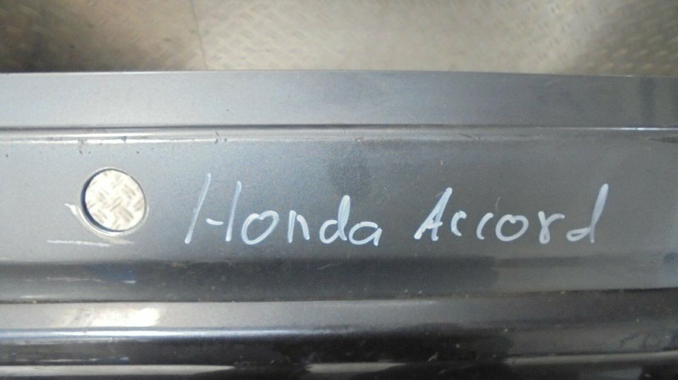 Honda Accord Kombi VIII Stoßstange hinten 71501-TL4-ZZ00 in Gelsenkirchen