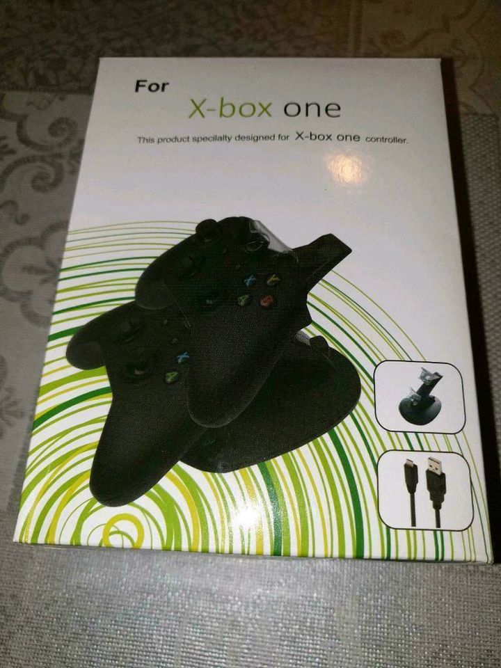 X-Box One Controller Ladestation Neu!!!! in Grevenbroich