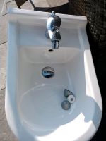 Duravit Bidet inkl. Armatur und Abfluss Niedersachsen - Wilhelmshaven Vorschau