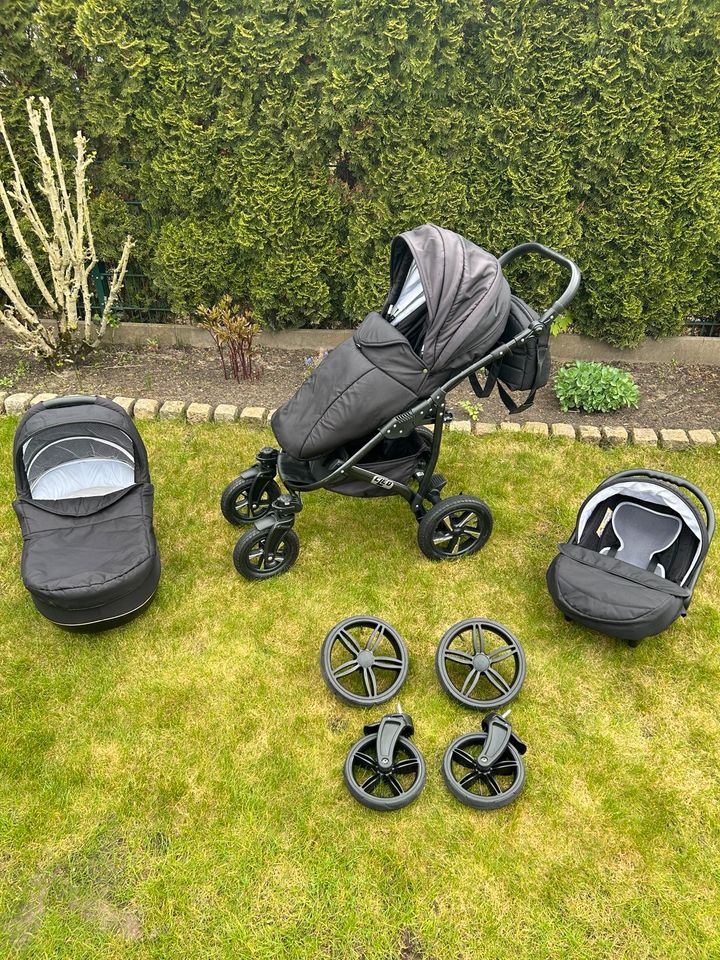 Kinderwagen der Firma CLEO 3 in 1 in Castrop-Rauxel