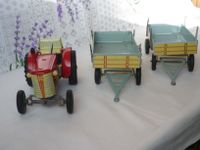 Blechspielzeug  Kovap Traktor Zetor mit 2 Anhänger für Bastler Dresden - Cotta Vorschau