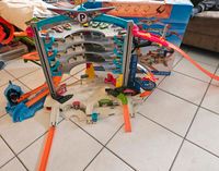 Hot Wheels Ultimate Garage mit Hai-Angriff Mega Garage Nordrhein-Westfalen - Mettmann Vorschau