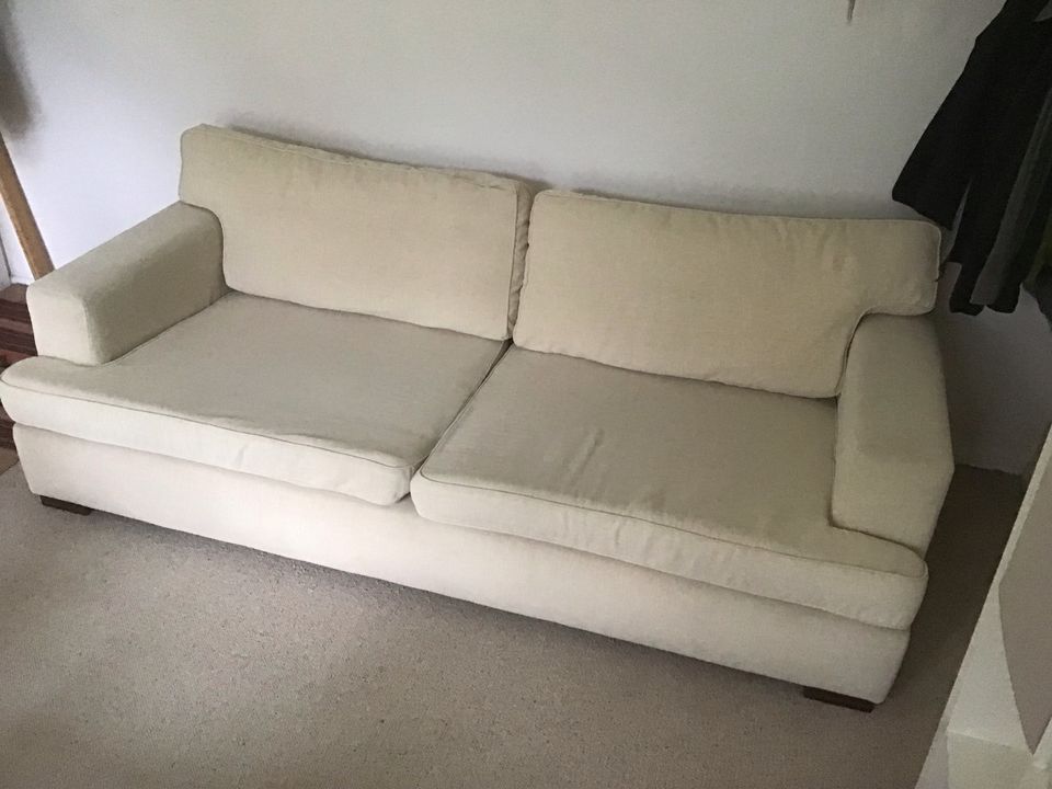 Sofa Couch groß bequem 2,30m lang waschbare Bezüge beige in Schöneiche bei Berlin