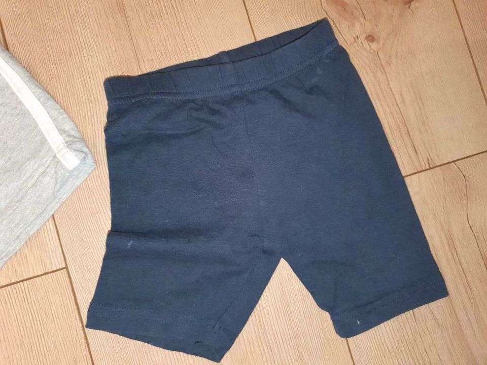 kurze Hose / Leggings, Gr. 92, neuwertig in Kraftsdorf