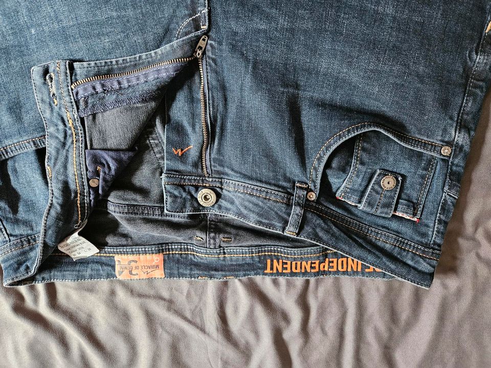 BE INDEPENDENT Jeans Herren W34 L30 in Würselen