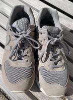 New Balance 574 - EU-Größe 40,5 Bayern - Erlangen Vorschau