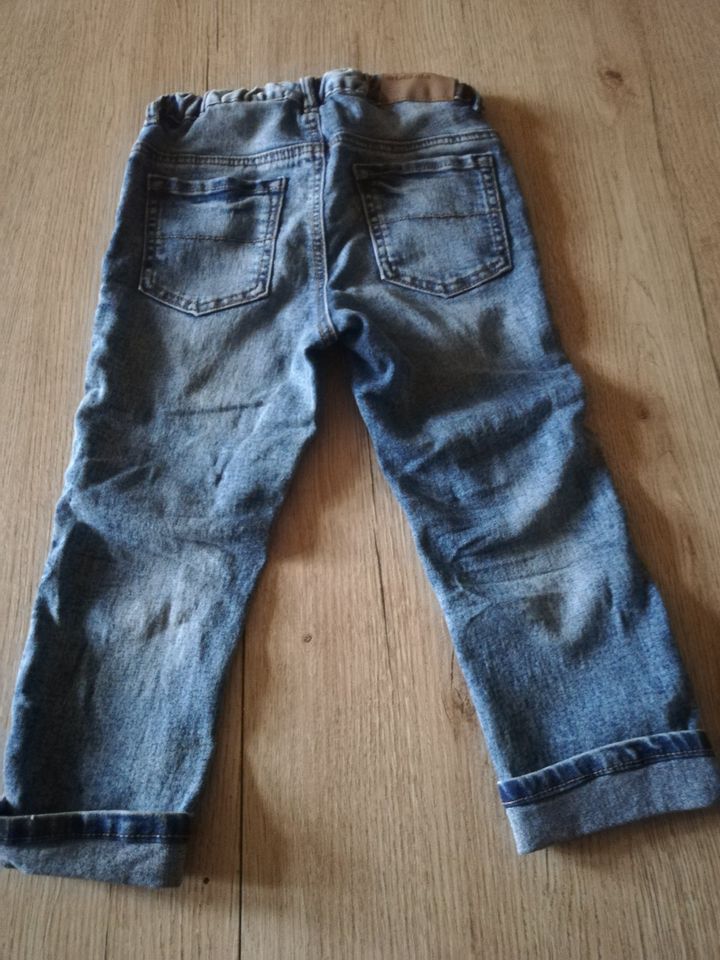 NEU 2 Jeans - Hosen gr.98 in Sandersdorf