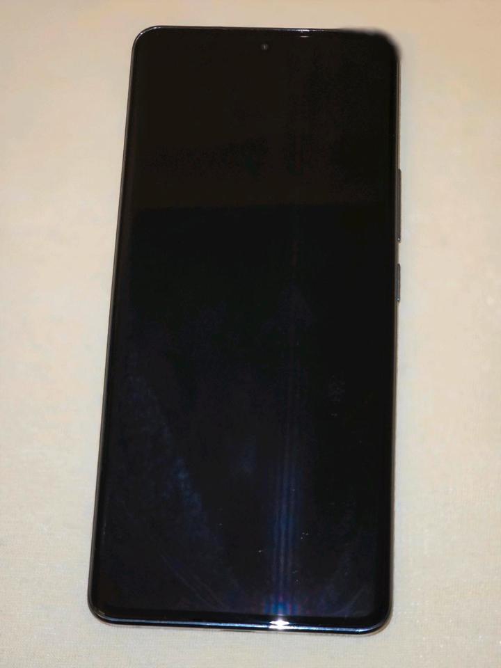 Xiaomi 13 pro Ceramic Black Gebraucht OVP + Ladegerät in Rottenburg am Neckar