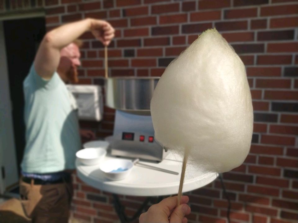 Zuckerwattenmaschine, Zuckerwatte mieten, leihen in Dissen am Teutoburger Wald