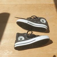 Neue Converse checks in Gr. 28 in schwarz/ beige Hessen - Taunusstein Vorschau