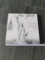 Bild weiß silber grau New York Freiheitsstatue ca 30 cm klein Nordrhein-Westfalen - Bocholt Vorschau