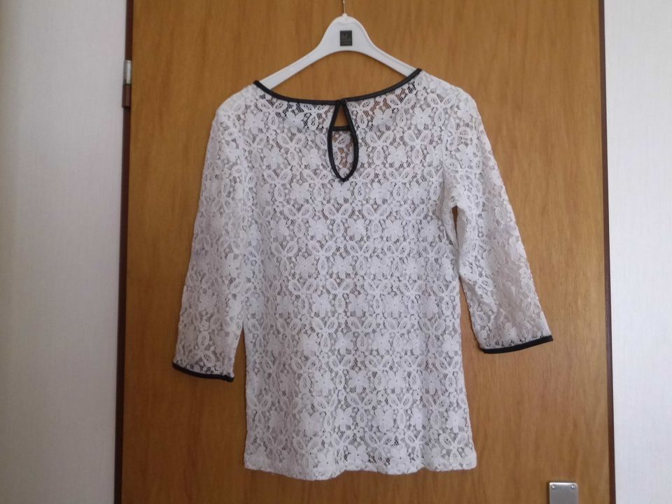 Weiße Bluse, Shirt aus Spitze von Janina in Gr. 38/40 in Schwülper