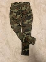 Hose von Zara Camouflage Baden-Württemberg - Tamm Vorschau