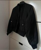 Schwarze Bomberjacke neu ohne Etikett Nordrhein-Westfalen - Overath Vorschau