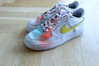 Bunte Nike Air Force Schuhe Sport getragen Größe 38.5 München - Maxvorstadt Vorschau