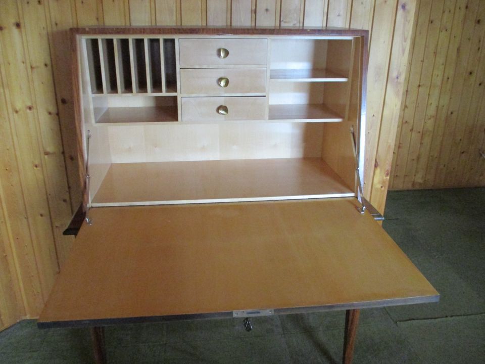 Sekretär Schrank in Oedheim