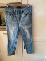 Cambio jeans blau mit Perle NEUWERTIG Gr 40 42 Niedersachsen - Nordhorn Vorschau