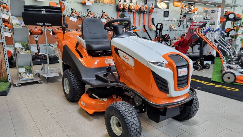 Stihl RT 5097 Rasentraktor Aufsitzrasenmäher 1 Zylinder Hydro in Olpe