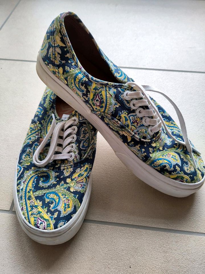 Paisley Floral Muster, Limited Edition, Sneaker, blau gelb grün in Much