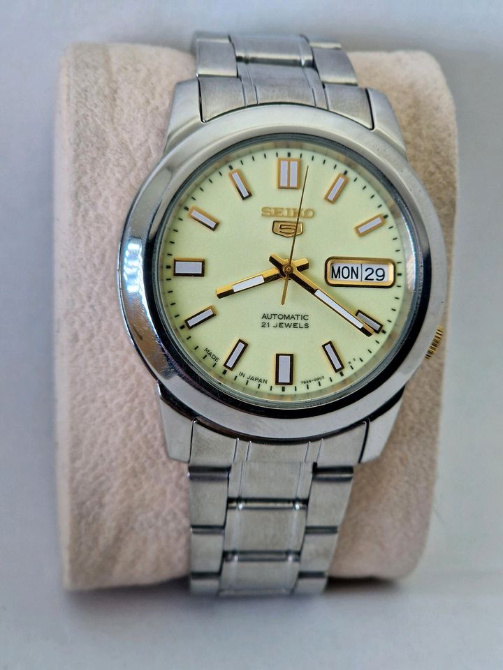 Seiko 5 automatic Day/Date Stainless Steel Watch in Dortmund