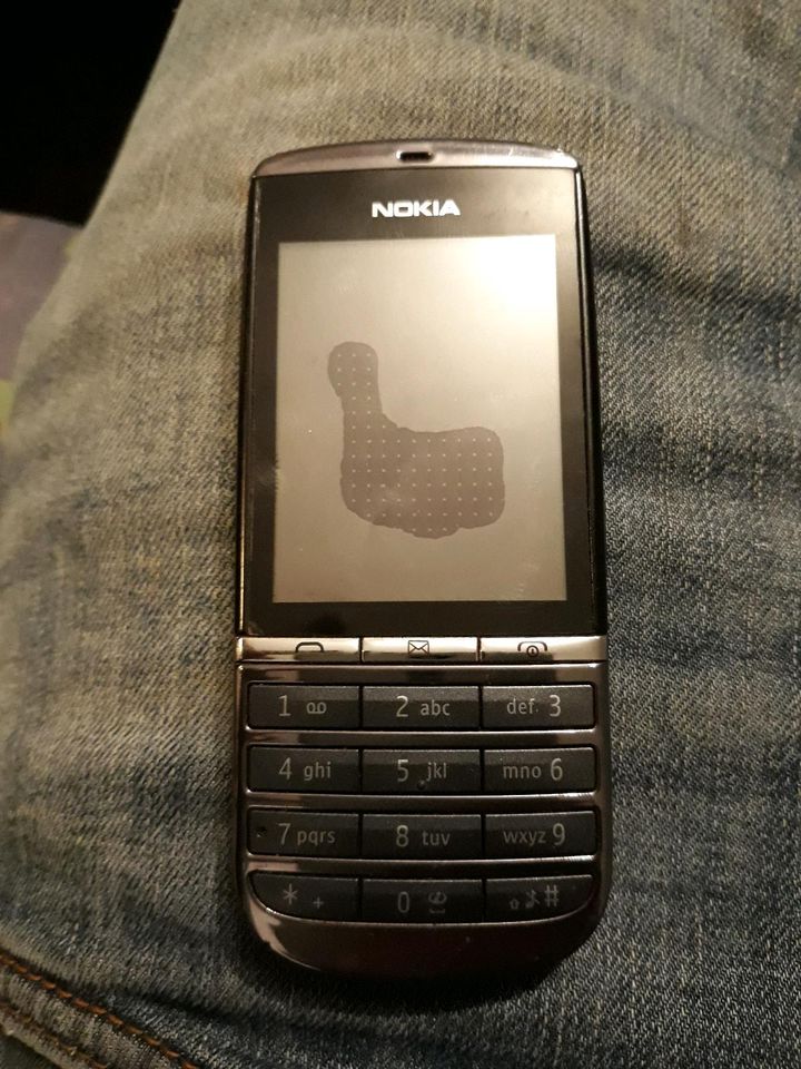 Nokia 300 Asha in Gräfelfing