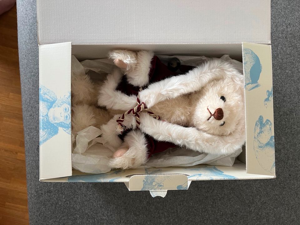 Steiff Weihnachtsteddybär aus feinstem Mohair weiß in Hamburg