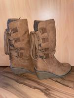Extravagante Stiefel mit Absatz/ S.Oliver / wie NEU /Gr.37 Hannover - Mitte Vorschau