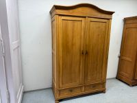 Antiker Kleiderschrank Garderobenschrank mit 2 Schubladen um 1900 Saarland - Völklingen Vorschau