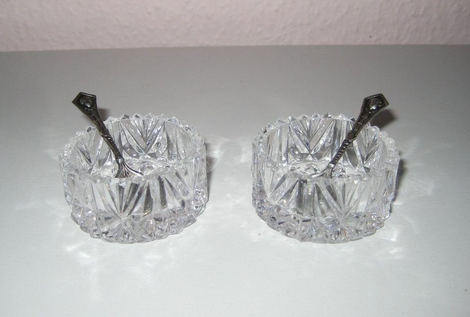 2 x kl. Kristall-Glas-SCHÄLCHEN m. antikem 800-Silber-LÖFFELCHEN in Radolfzell am Bodensee