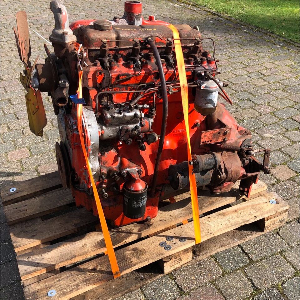 Perkins 4.236 Motor Bagger Hanomag Radlader Boot in Meppen