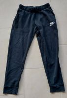 Nike Jogginghose schwarz Größe 146 -156 cm Berlin - Marienfelde Vorschau