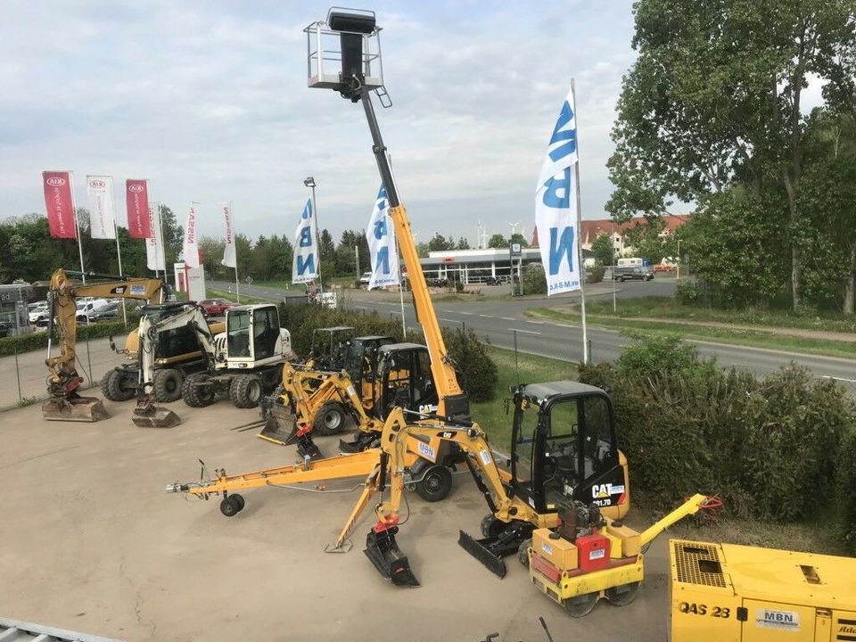 Vermietung Hebebühne Dino 135T in Aschersleben