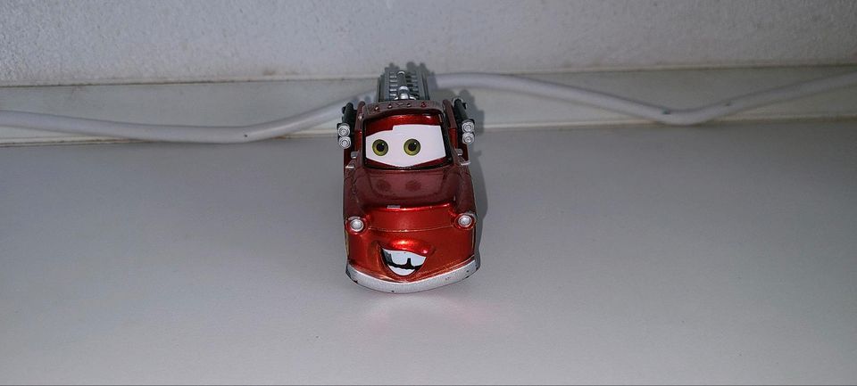 cars disney pixar pabst hook feuerwehr red xxl metall in Hemsbach