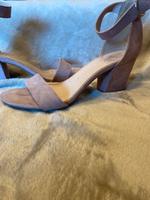 Schuhe mit Absatz Hessen - Zwingenberg Vorschau