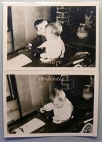 2 alte Fotos kleine Jungs im Kinder-Mercedes das erste Auto :) Brandenburg - Potsdam Vorschau