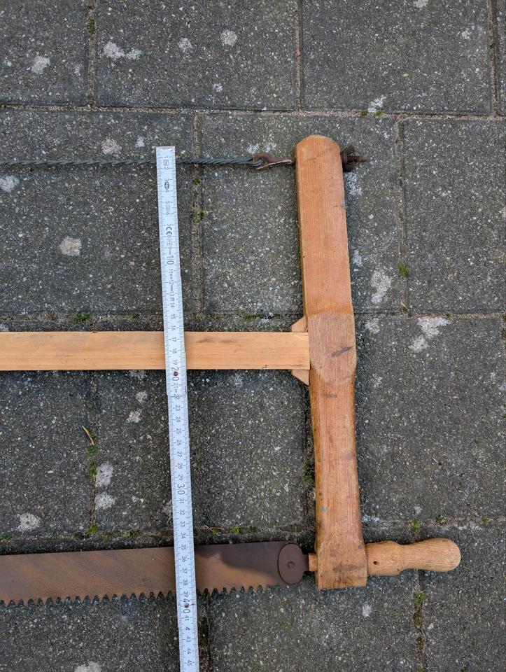 Holzsäge Säge alt Restauration Tischler Zimmermann Deko in Forst