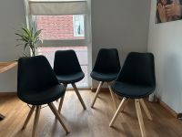 4 schöne Stühle zu verkaufen Nordrhein-Westfalen - Neuss Vorschau