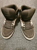 DC Shoes Herrensneaker hoch Größe 43 Sachsen - Neuhausen Vorschau