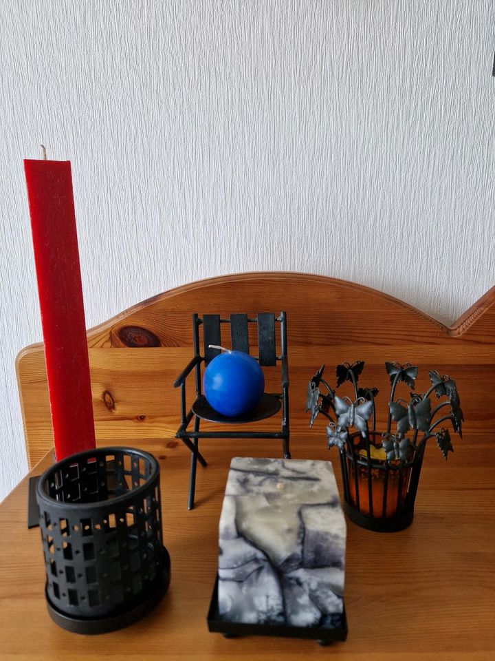 Verschiedene Kerzenhalter in Brohl-Lützing