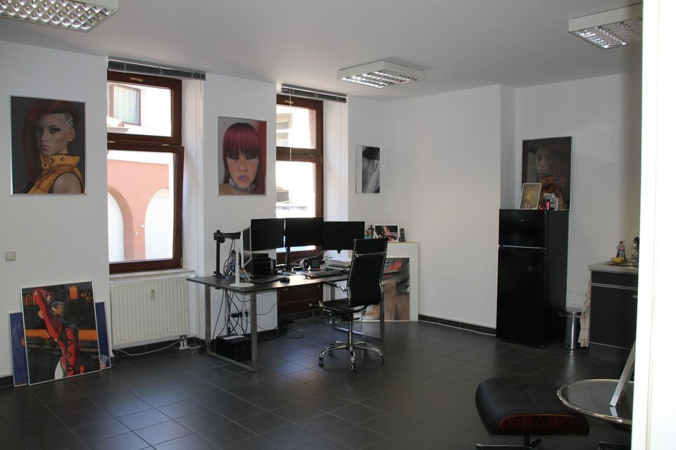 Laden/Büro/Ausstellung/Optiker/Bistro in zentraler und exponierter Lage in Bensheim