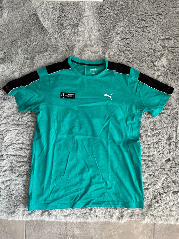 Mercedes AMG Petronas T-Shirt in Größe M in Allmersbach